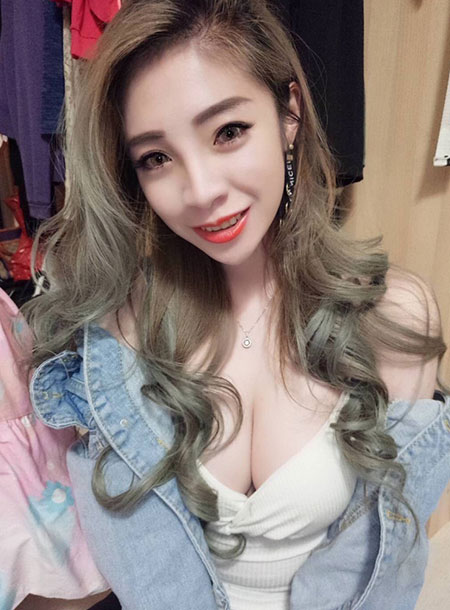 Experience of autologous fat breast augmentation, Tongtong personally tested "waste oil turns into gold" liposuction and breast enhancement in one go, B cup upgraded to a beautiful C cup.